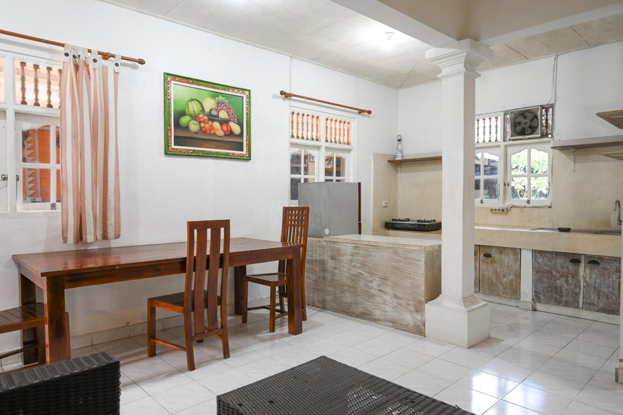 Ceria Guesthouse Seminyak Mitra Reddoorz المظهر الخارجي الصورة