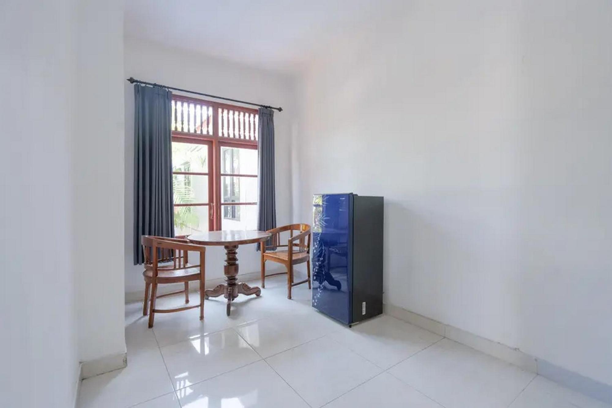 Ceria Guesthouse Seminyak Mitra Reddoorz المظهر الخارجي الصورة